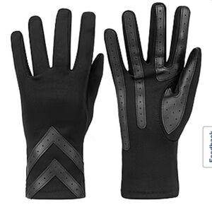 NWOT Isotoner Black Chevron Gloves